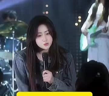 Nếu là bạn gặp lại người yêu cũ